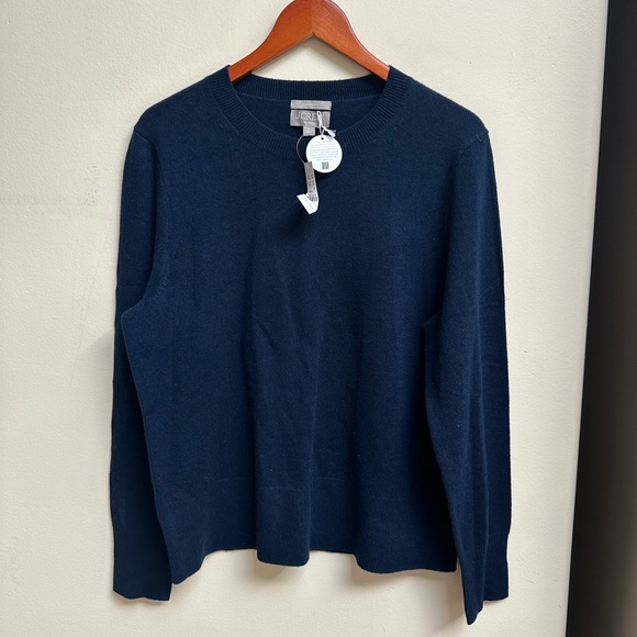 NWT J.Crew Classic Cashmere Navy Blue Sweater - Picture 2 of 6